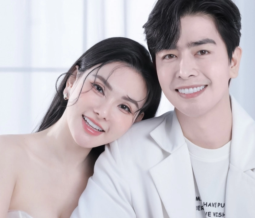 Các loại răng sứ phổ biến hiện nay và ưu nhược điểm từng loại